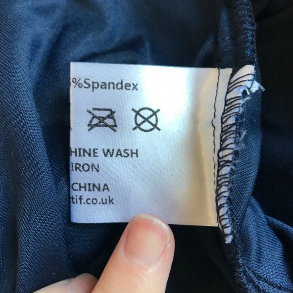 NWT. ModCloth Collectif Keiko Velvet Maxi Dress - Picture 8 of 8